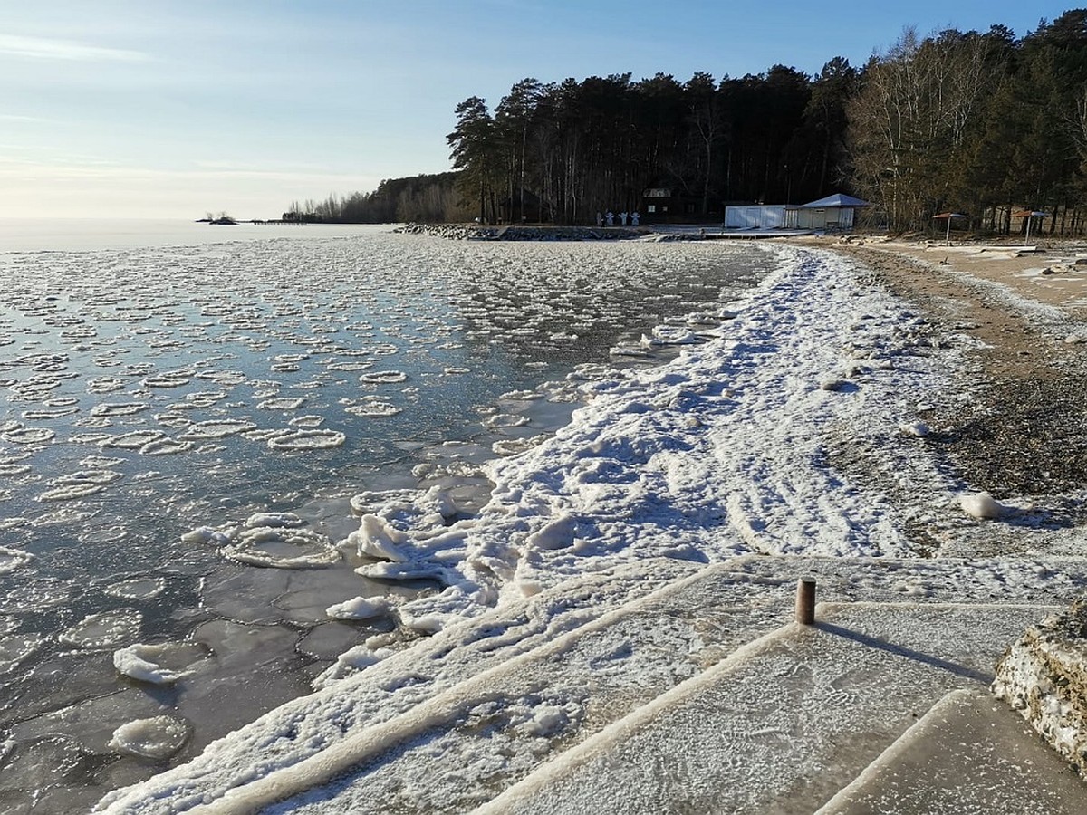 Море уснуло: в Новосибирской области Обское водохранилище покрылось льдом -  KP.RU