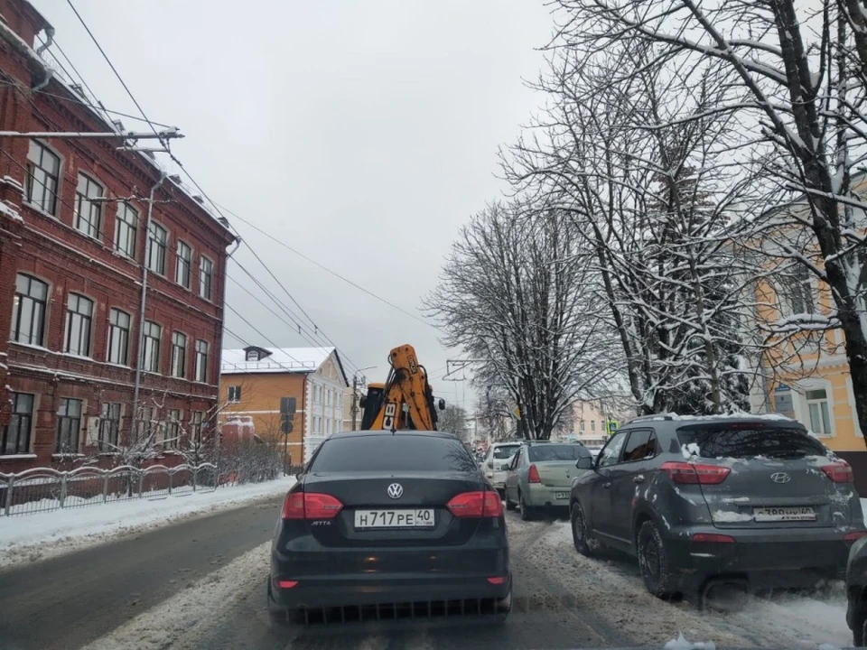 Водителей просят сбавлять скорость из-за плохих погодных условий