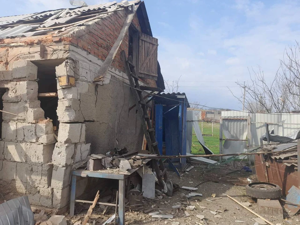 Хутор Старый Волоконовского района обстреляли из гранатомета (шесть выстрелов).