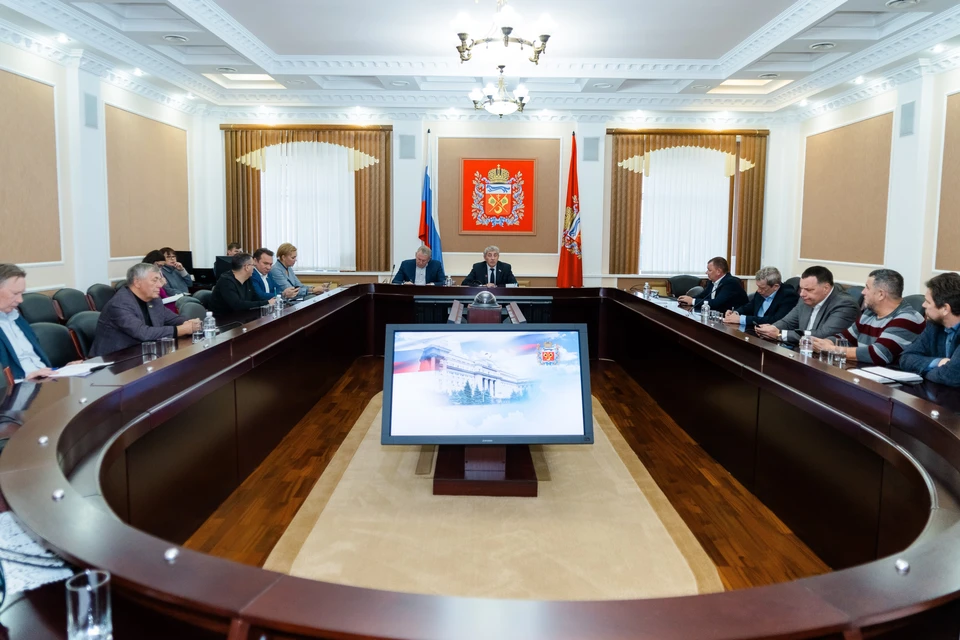 Поправки ко второму чтению закона о региональном бюджете направят в комитет по бюджетной, налоговой и финансовой политике до 30 ноября этого года. Фото: Заксобрание Оренбургской области