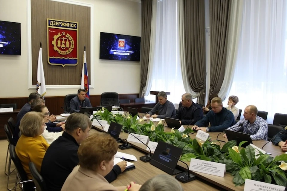 В Дзержинске состоялось заседание Комиссии по ситуации с домом № 28б по ул. Попова
