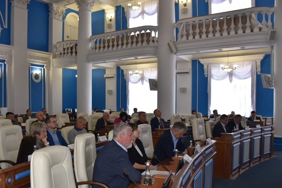 Народные избранники обсудили много важных вопросов Источник: sevzakon.ru