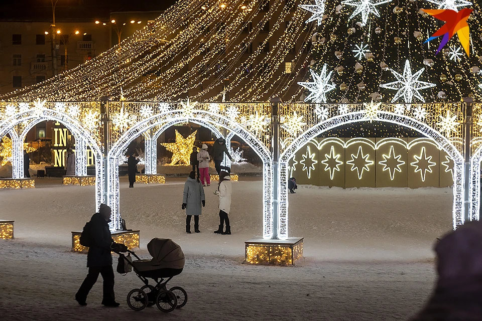 9 декабря в Мурманске состоится праздник зажжения огней на главной елке города.