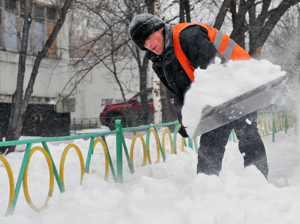 В Нижнем Новгороде усилят работу по расчистке дворов от снега.