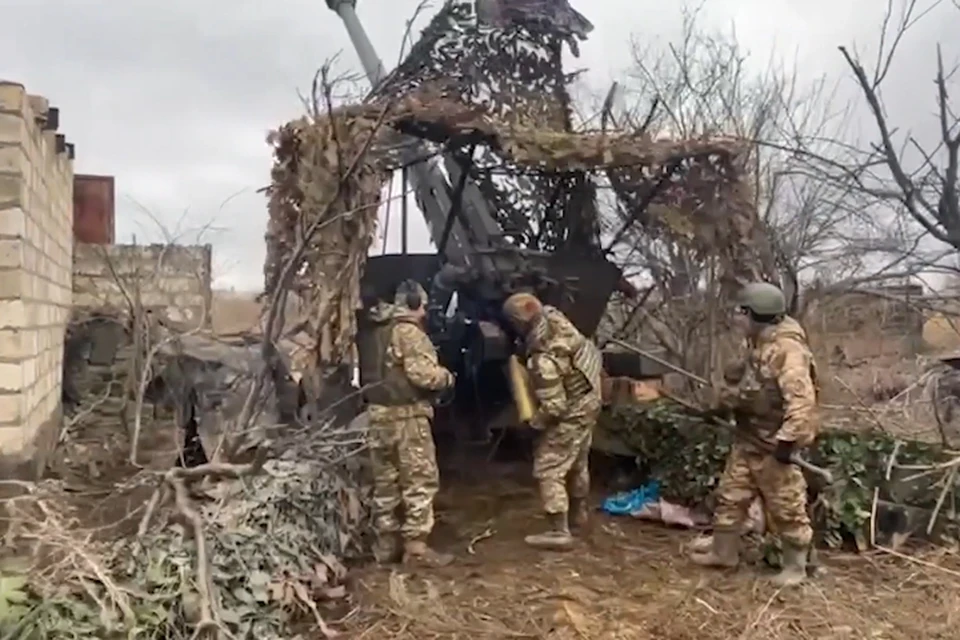 До позиций ВСУ больше 12 километров, но десантники ВДВ точными выстрелами уничтожили поставленную Западом самоходку. Фото: скриншот с видео Минобороны РФ