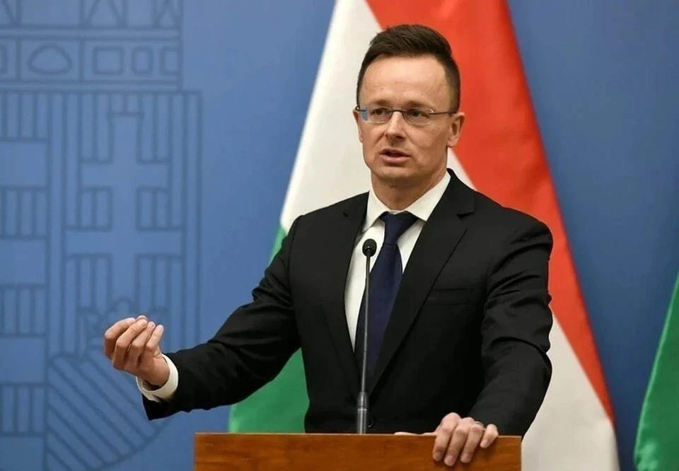 Сийярто пригрозил Болгарии наложить вето на вступление в шенген из-за газа РФ