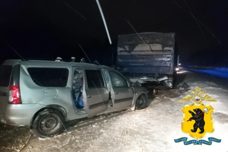 В Даниловском районе в ДТП с грузовиком погиб водитель