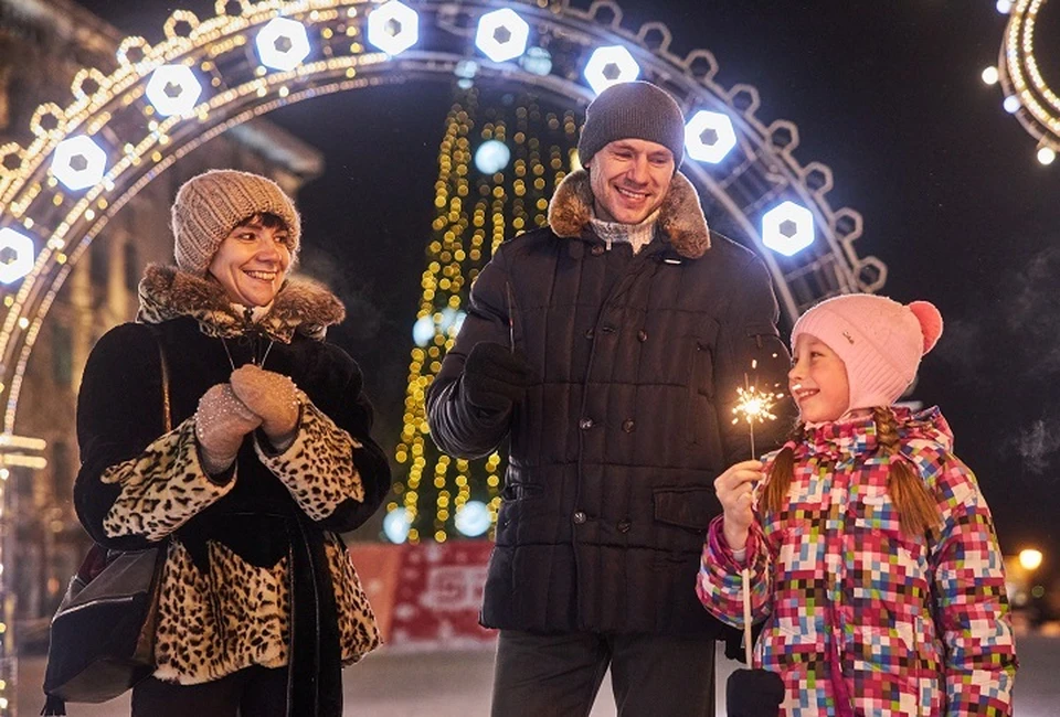 В Симферополе организуют десятки новогодних мероприятий для детей