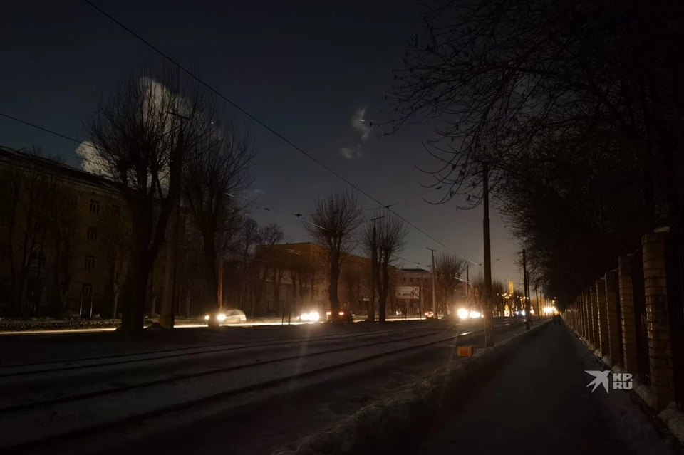 Уличное освещение в микрорайоне также не работает