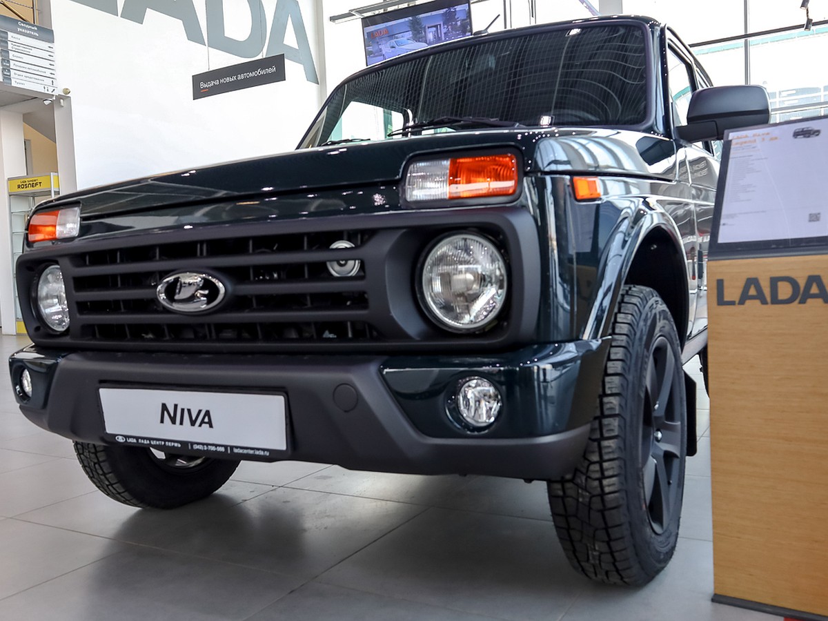 Lada Niva взорвала автомобильный рынок Великобритании: российскую иномарку  готовы покупать в 2,5 раза дороже - KP.RU