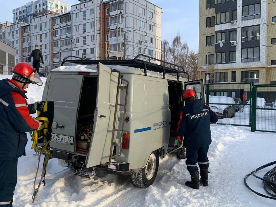 Дом по улице Нижней подключили к резервному генератору. Фото: пресс-служба администрации Ижевска