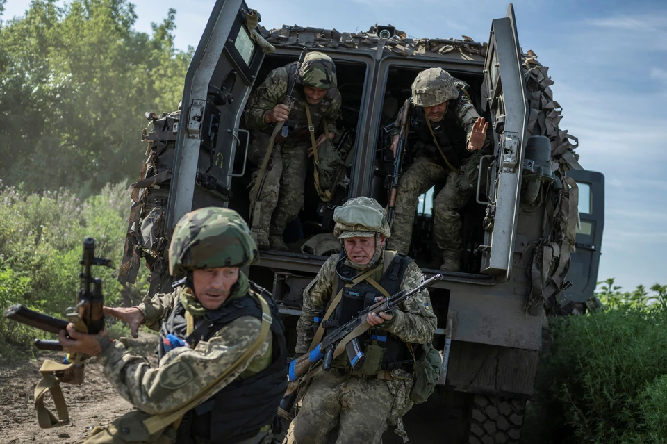 Украинские военные отказываются выполнять боевые задачи в районе Крынок.