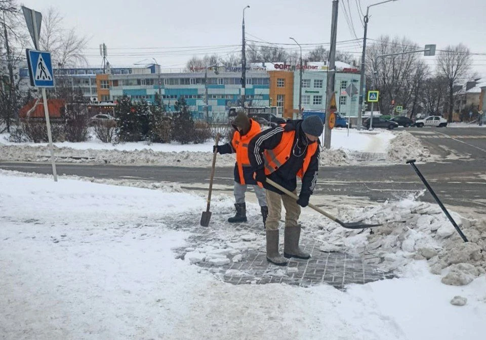 Картинка уборка снега