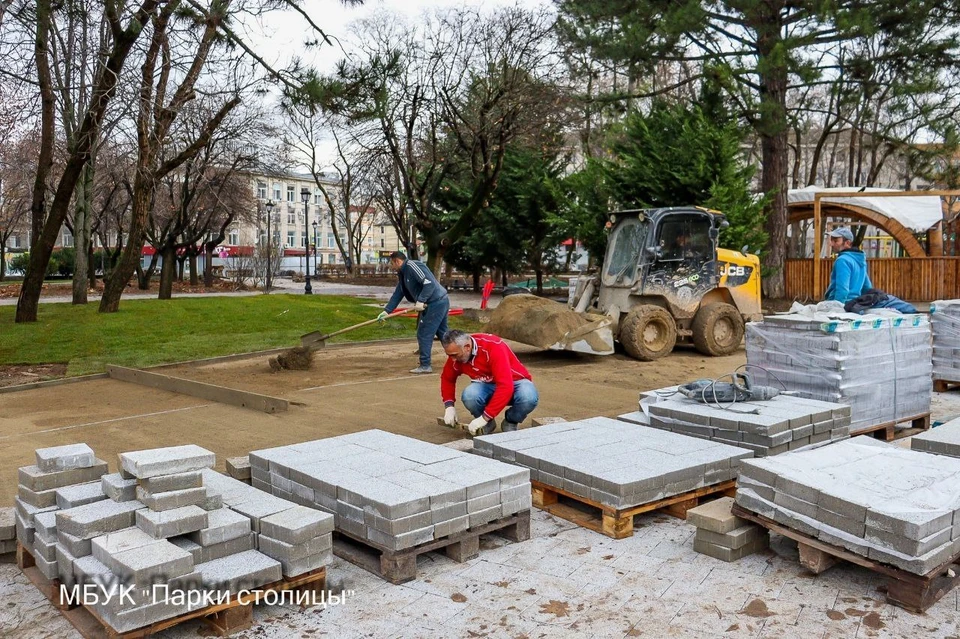 Работы должны завершить до конца зимы. Фото: пресс-служба МБУК "Парки столицы"