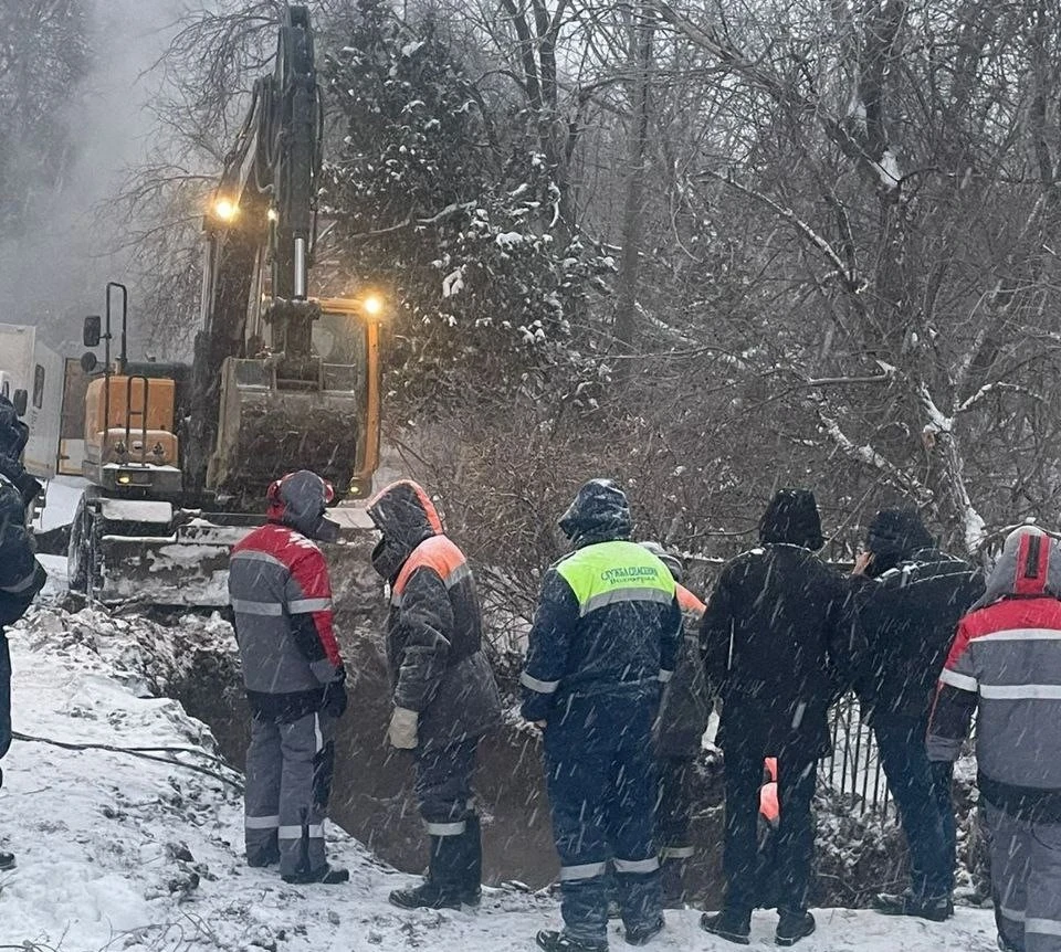 Без тепла в Волгограде остались 219 домов, 8 больниц и 8 образовательных  учреждений - KP.RU