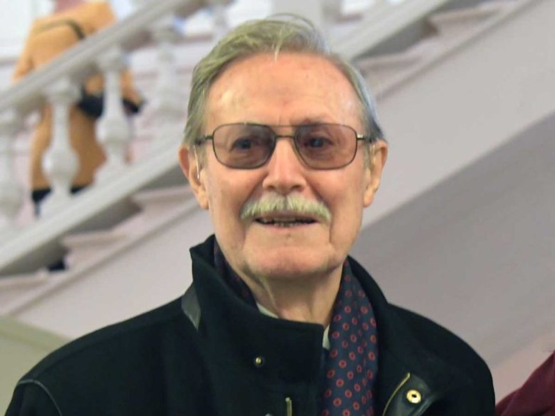Юрий Соломин