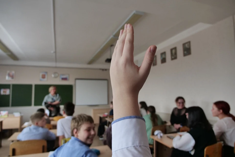 В скадовской школе №3 провели мероприятие к Международному дню "Спасибо"