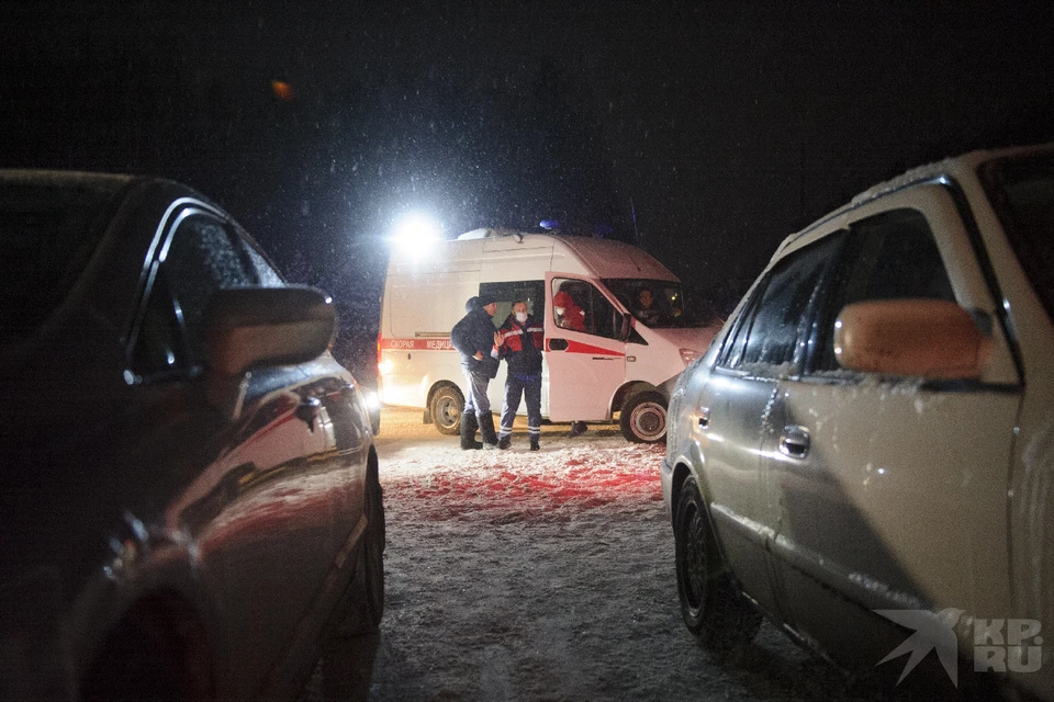 Все четверо пострадавших находятся под присмотром врачей.