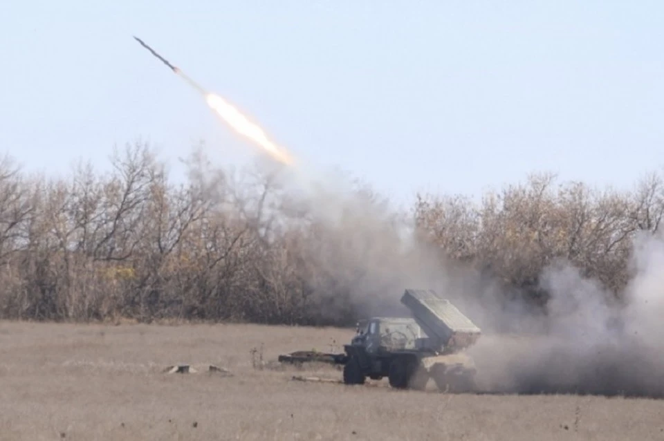 Российские военные работают в зоне СВО