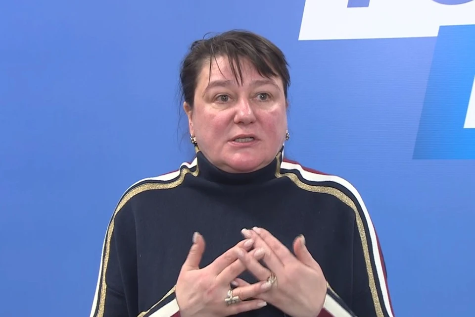 Артистка отметила, что у молодежи сегодня есть много возможностей реализовать свой потенциал.