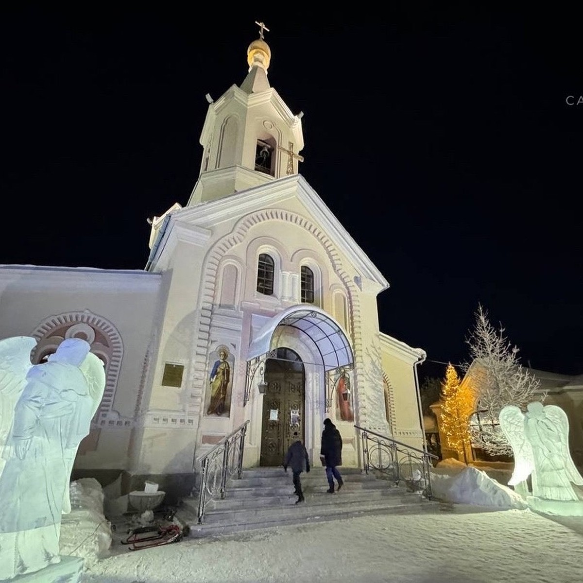 В Салехард привезут лампаду с огнем, зажженным у мощей Петра и Февроньи  Муромских - KP.RU