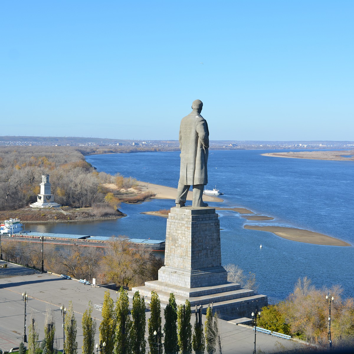 Острова, дороги, мосты и дворы: что изменится в Волгограде к 2034 году -  KP.RU