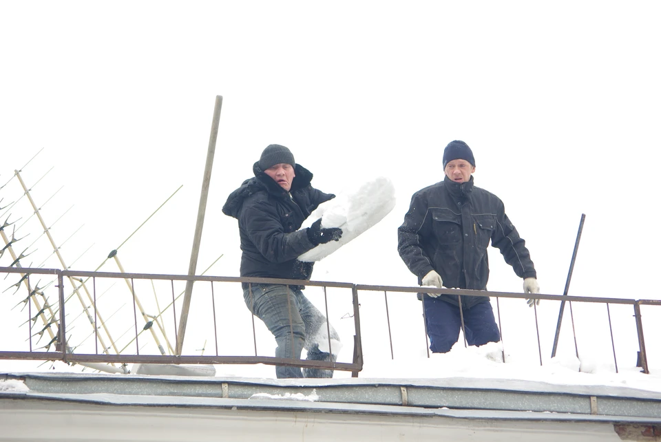 В Димитровграде прокуратура потребовала почистить крыши 279 домов