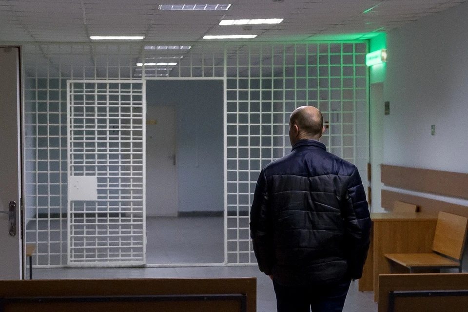 Китаец заплатит за сговор и драку более 450 тысяч рублей