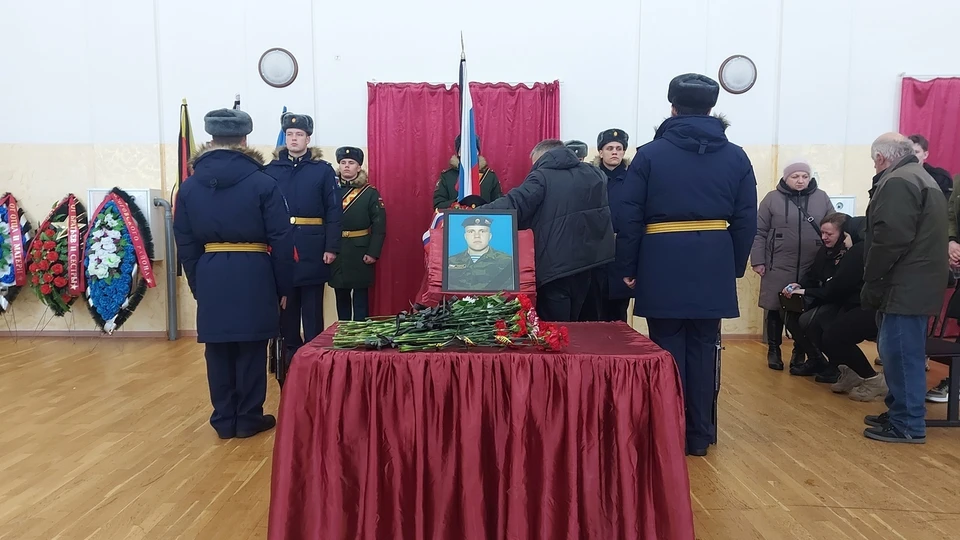 В Бологое простились с погибшим в ходе СВО военнослужащим Алексеем Петровым Фото: администрация Бологовского МО