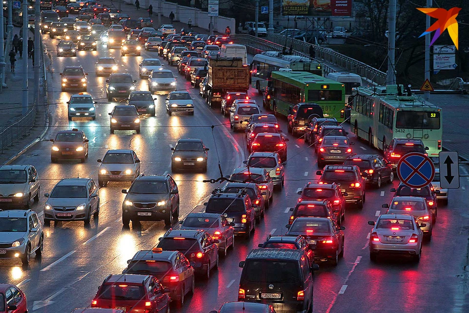 Маршрутки - популярный вид общественного транспорта в Минске, но, к сожалению, пока не всегда безопасный.