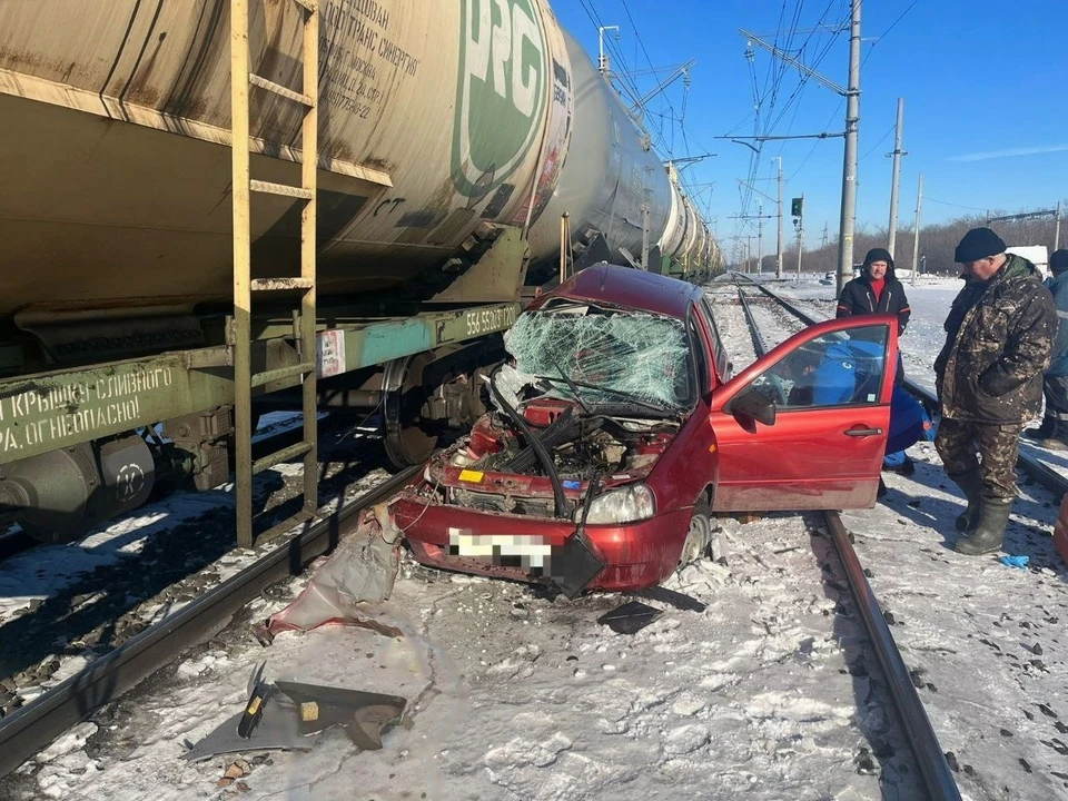 Женщина-водитель погибла на месте. Фото: ГУ МВД России по региону