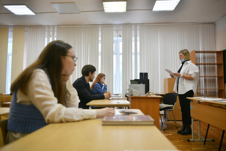 Новосибирские школьники стали чаще выбирать технические и естественно-научные предметы.