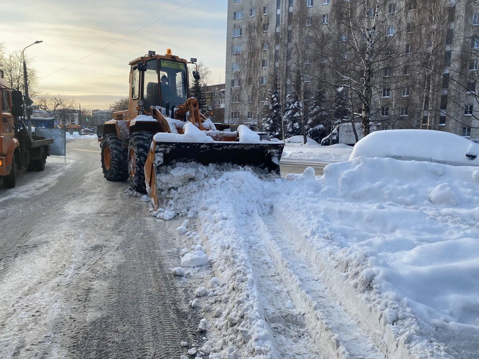 Более 1,6 млн кубометров снега вывезли с улиц Нижнего Новгорода с начала зимы.