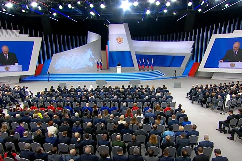 29 февраля Владимир Путин выступил с посланием Федеральному собранию. Скриншот прямой трансляции послания \ www.youtube.com