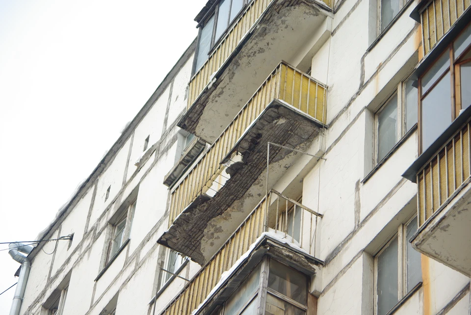 В здании чуть больше 50 квартир