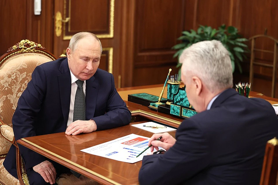 Президент России Владимир Путин встретился с мэром Москвы Сергеем Собяниным 4 марта в Кремле. Фото: kremlin.ru.
