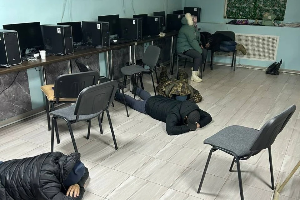 В помещениях находилось около 10 человек. Фото: СУ СК РФ по Якутии