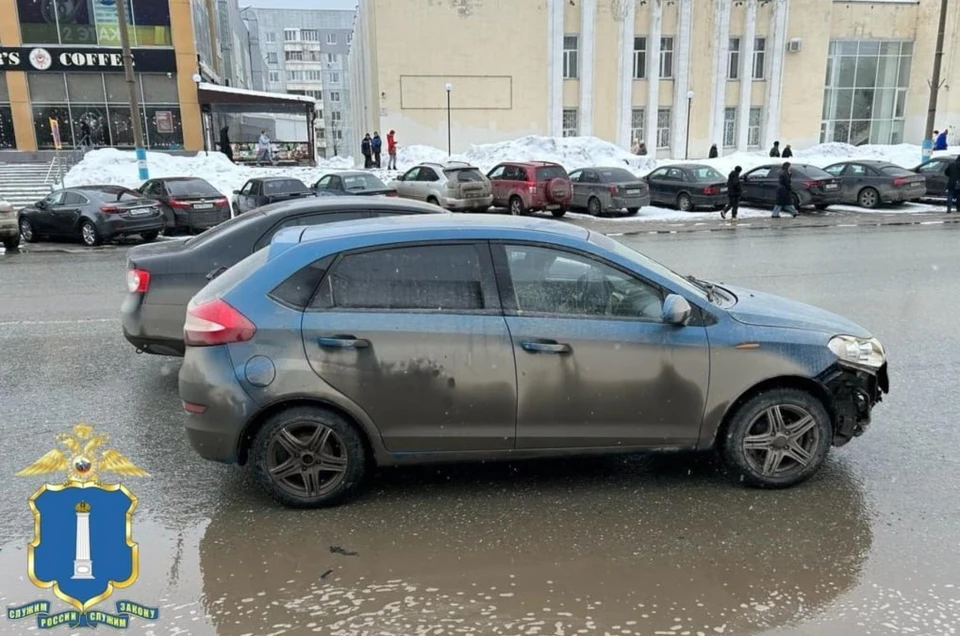 На проспекте Ульяновском в Заволжье столкнулись две иномарки, есть пострадавший. Фото Госавтоинспекция Ульяновской области