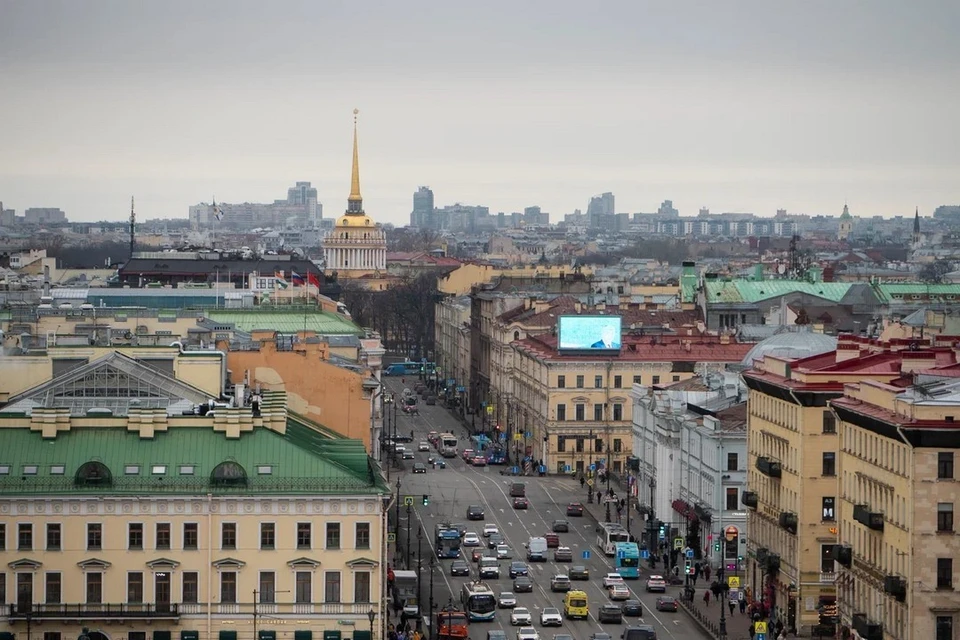 Пасмурная и дождливая погода ожидается в Петербурге с 14 марта.