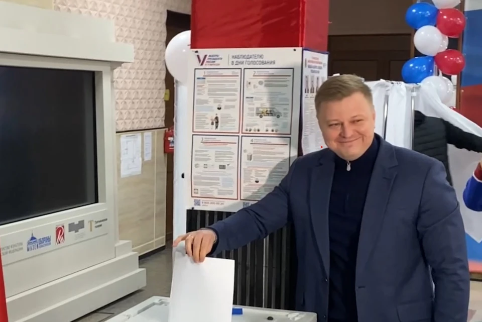 Первый замгубернатора Херсонской области проголосовал на выборах президента России Фото: скриншот видео администрации ХО