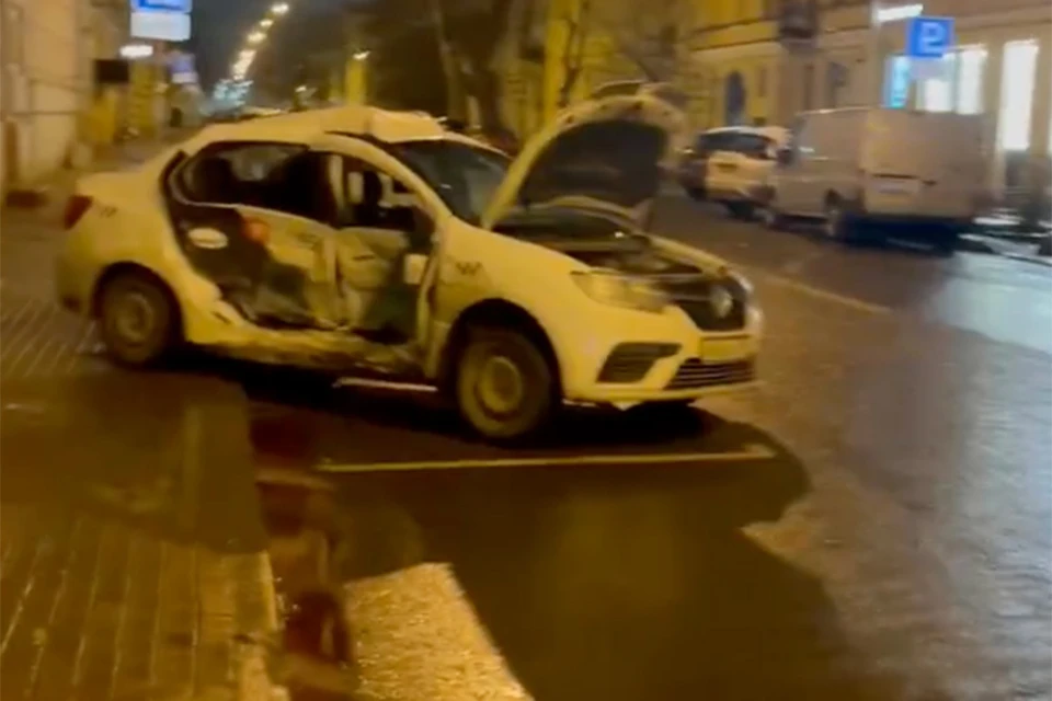 Женщина пострадала в ДТП в Адмиралтейском районе Петербурга. Фото: скриншот видео