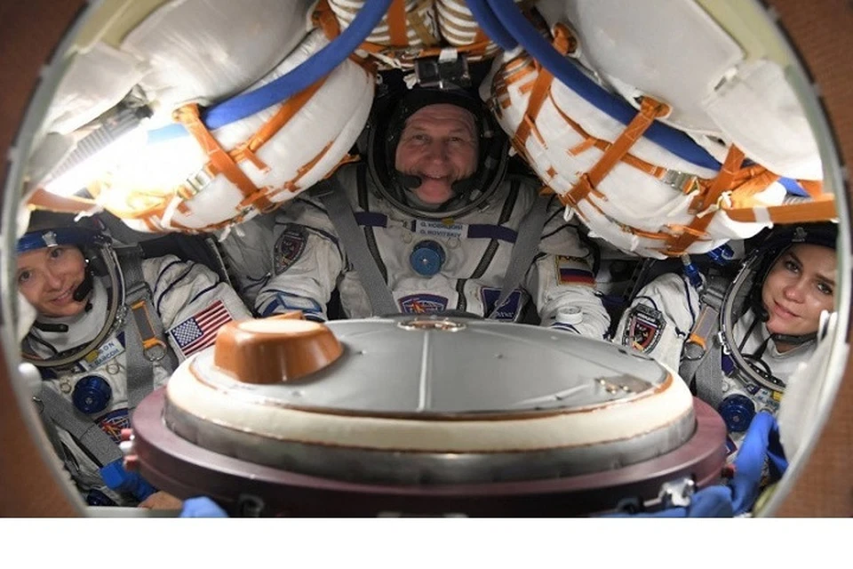 Стало известно точное время старта космического полета экипажа с белоруской на борту. Фотоиллюстрация: архив Роскосмоса.