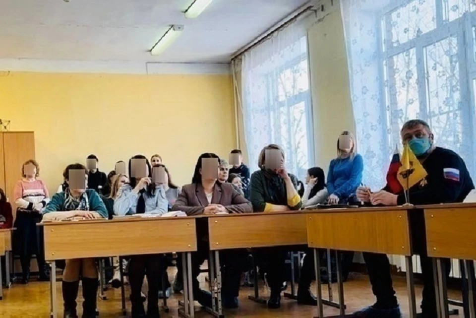 Полгода в школе Ярославля продолжается конфликт, в который втянуты более 100 человек. ФОТО: Детский омбудсмен Ярославии