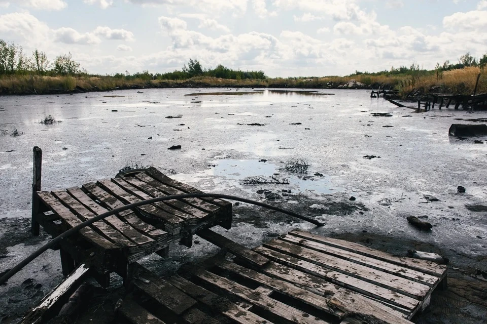 На разработку проектно-изыскательских работ по ликвидации озер выделено 54,2 млн рублей.