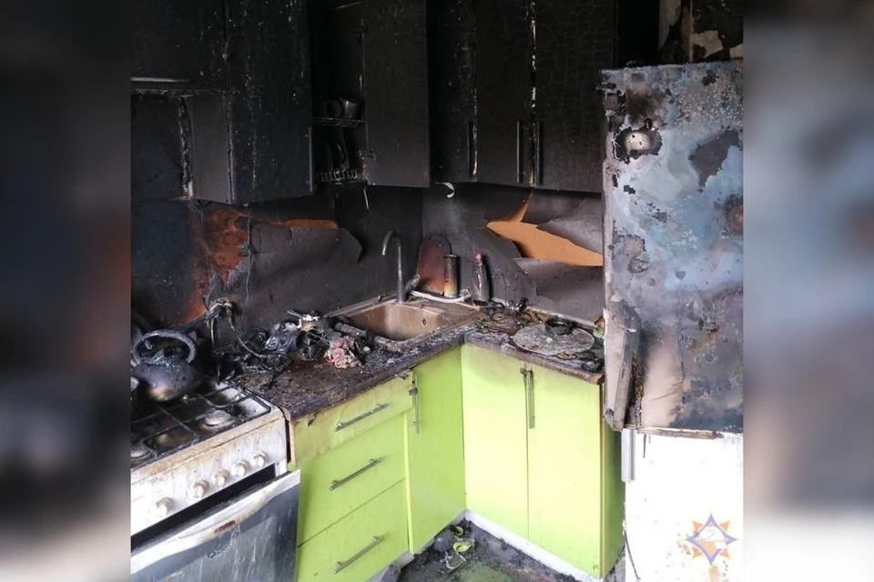 В Лиде дети готовили еду и устроили пожар в квартире. Фото: grodno.mchs.gov.by