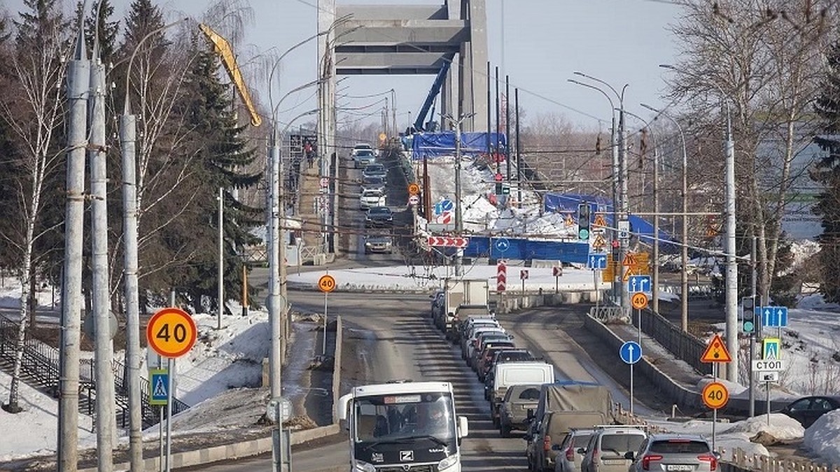 В Рыбинске из-за закрытия моста изменят маршруты пригородных автобусов -  KP.RU