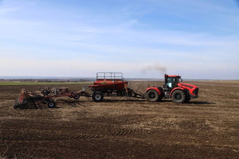 Весенне-полевым работам в ДНР благоприятствует хорошая погода