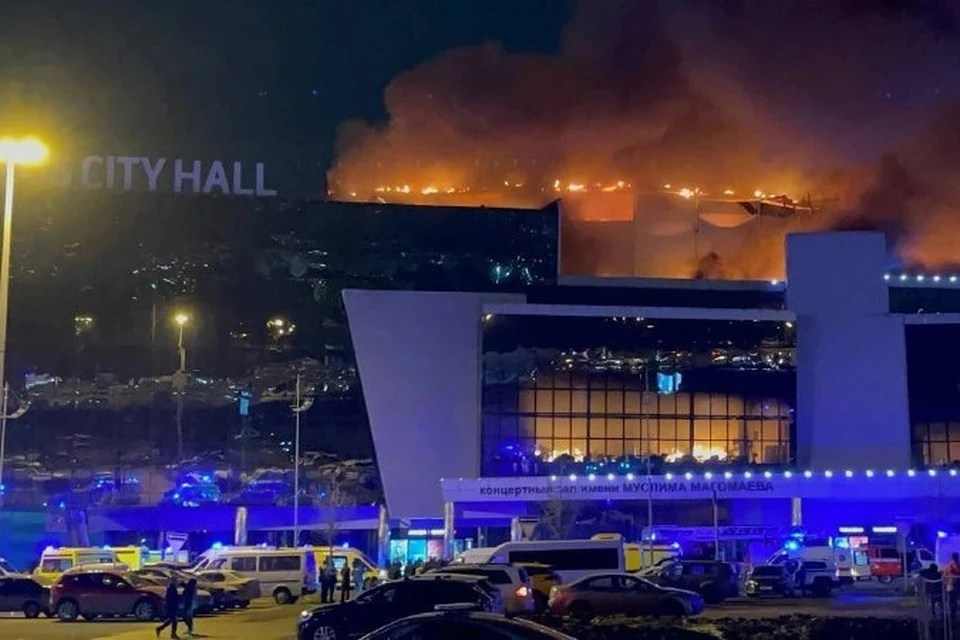В здании «Крокус Сити Холл» начался пожар