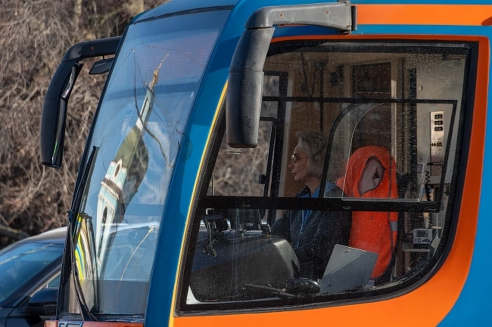 В Краснодаре продолжают строить новую трамвайную линию
