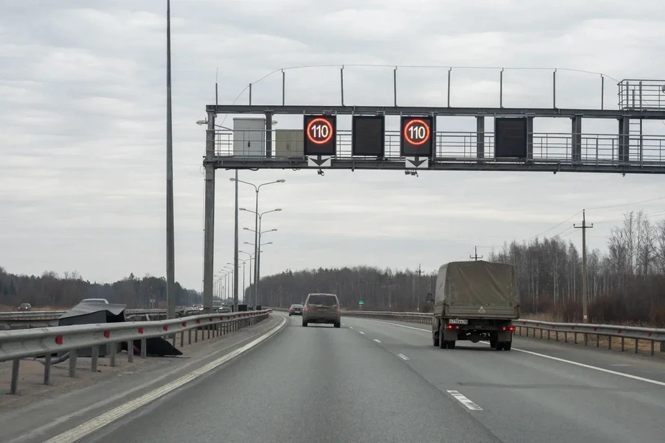Одну полосу движения перекроют на КАД между с Таллинским и Красносельским шоссе до 1 апреля.